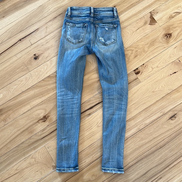 KanCan - Picture 2 of 4